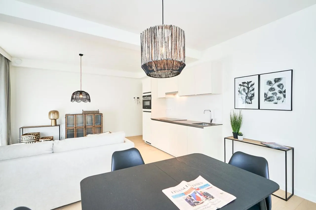 Diamant 1Br Apartment Brussels