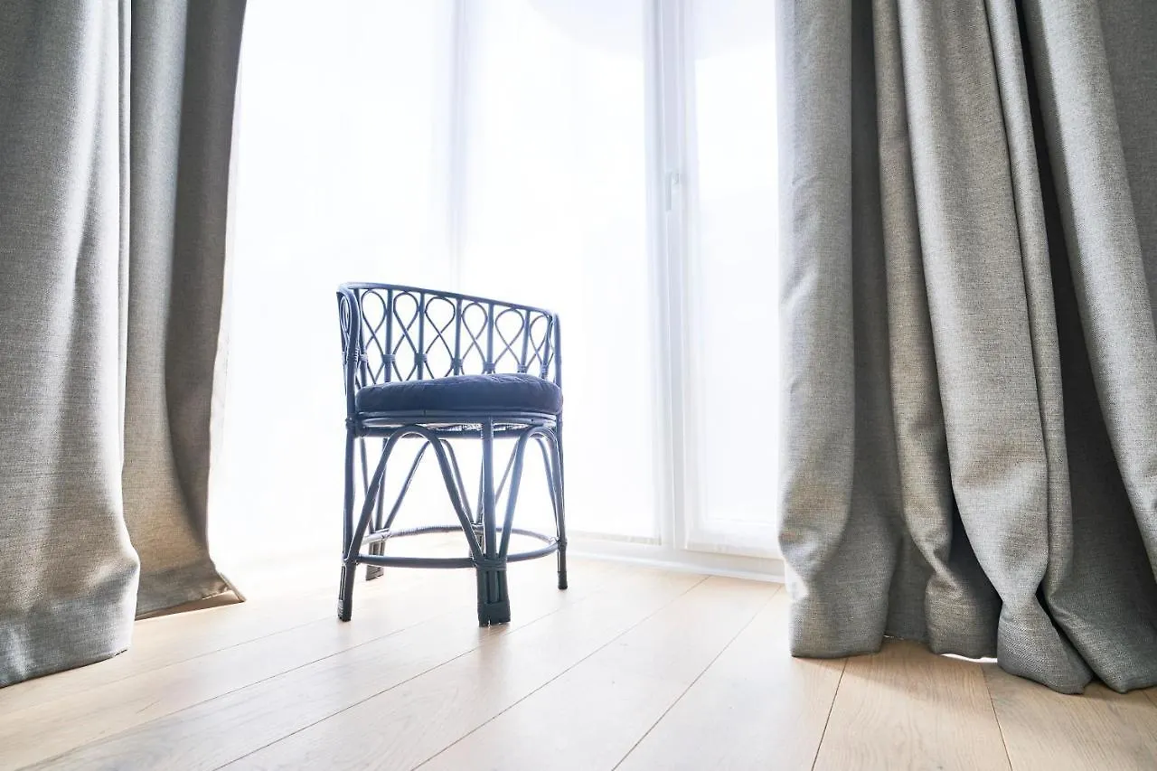 Diamant 1Br Apartment Brussels