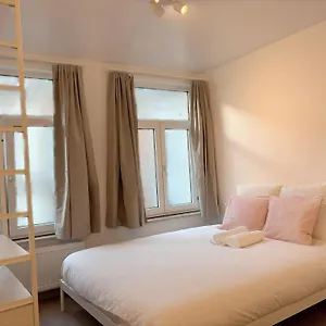  Homestay Benny's Centre