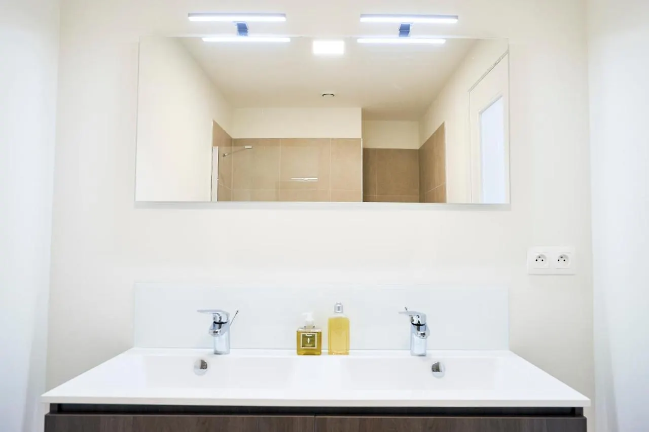 Diamant 1Br Apartment Brussels