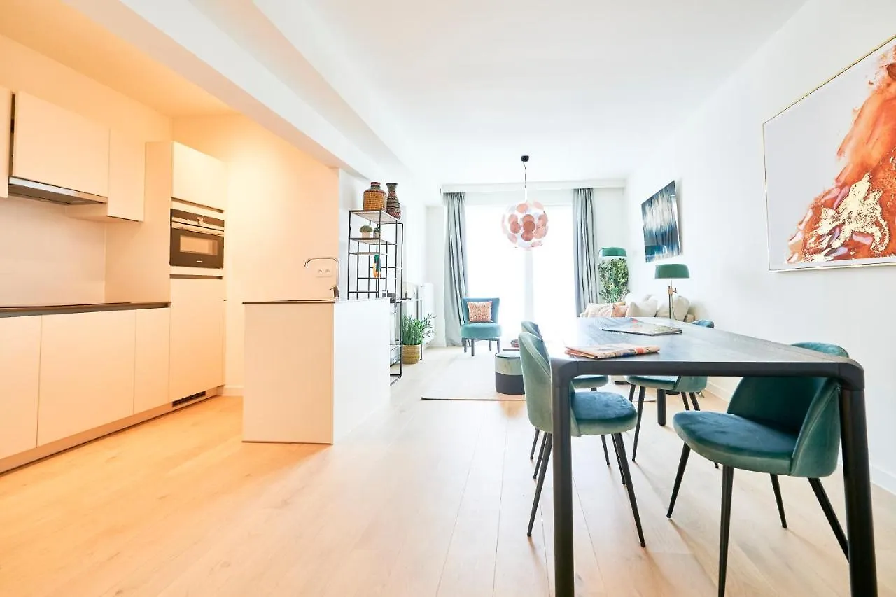 Diamant 1Br Apartment Brussels