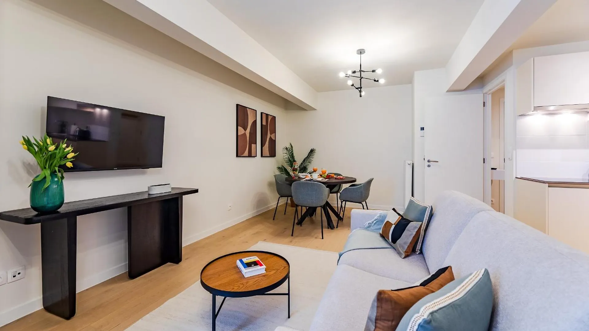 Diamant 1Br Apartment Brussels