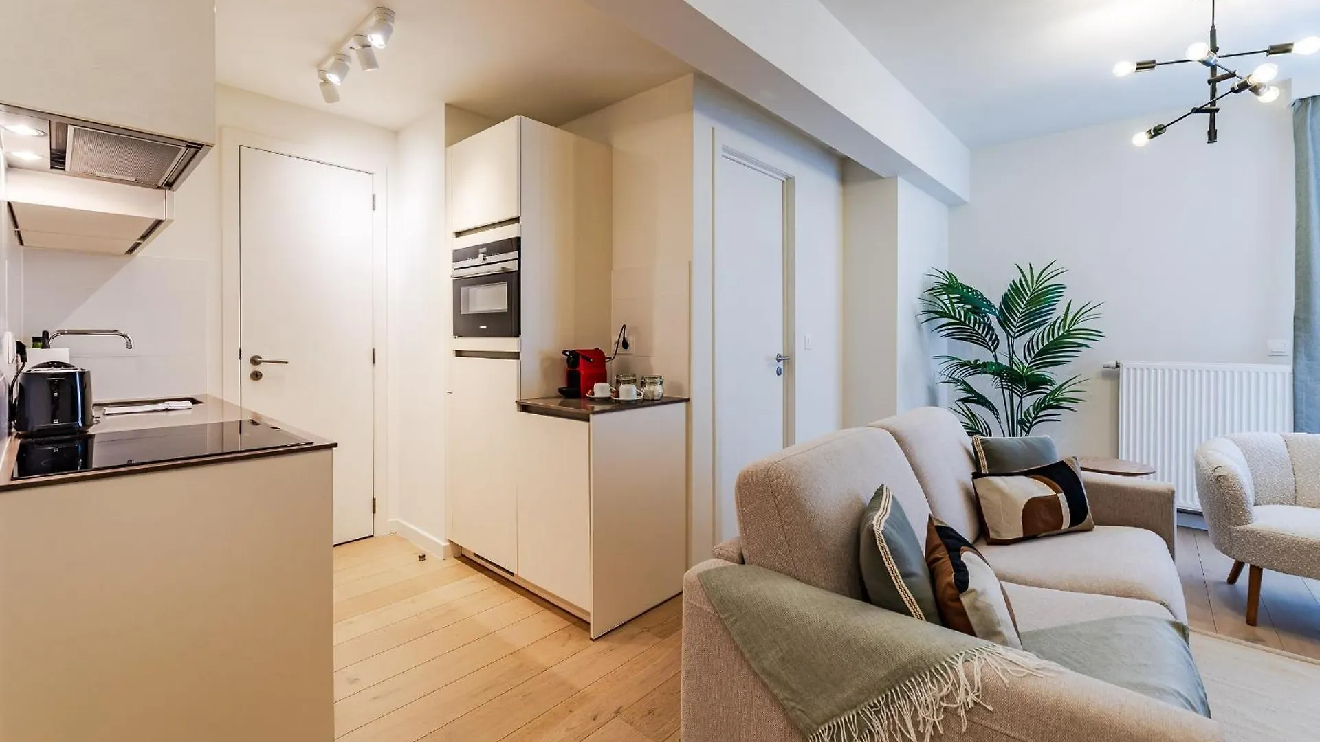 Diamant 1Br Apartment Brussels 0*,